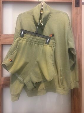 SET- Aviator Nation Olive Green Pullover with Shorts